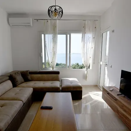 Apartament Chic Wlora