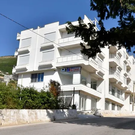 Chic Apartament *